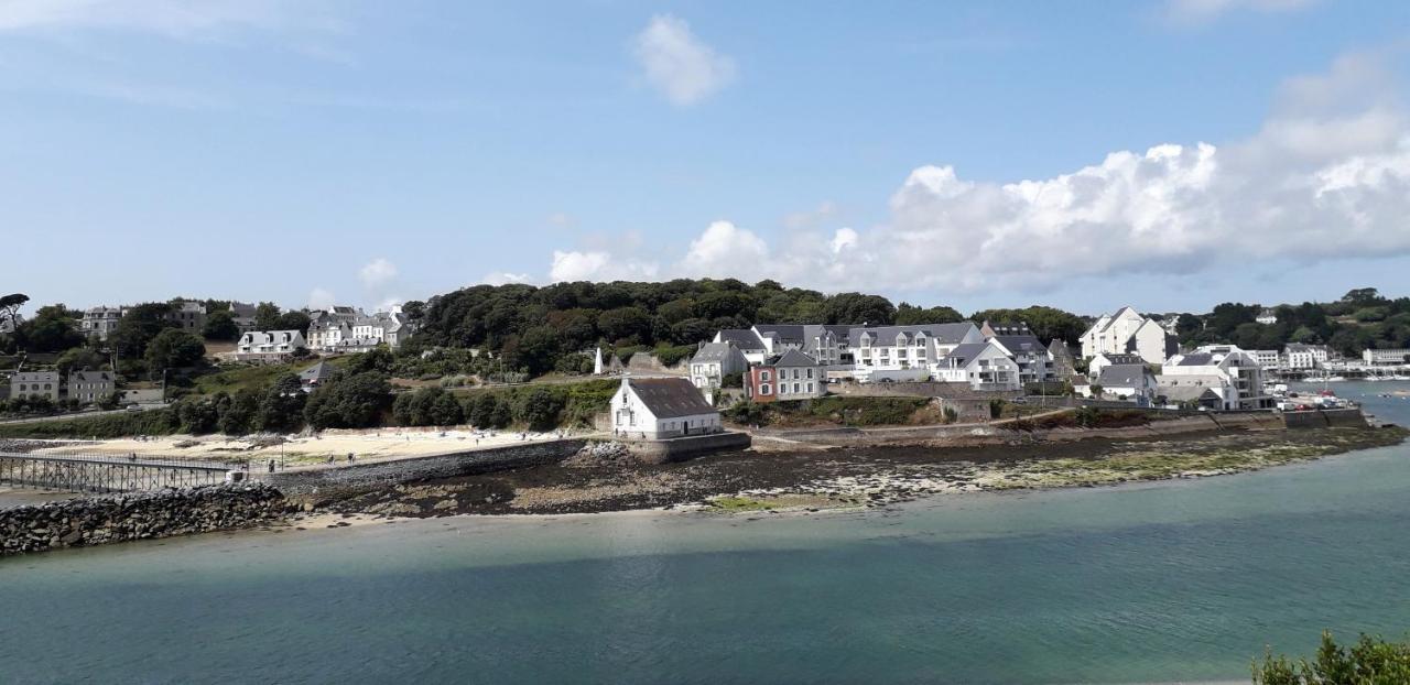 Au Calme A 10Mn Des Baies De Douarnenez Et Audierne Avec Cuisine A Disposition Mahalon Bagian luar foto
